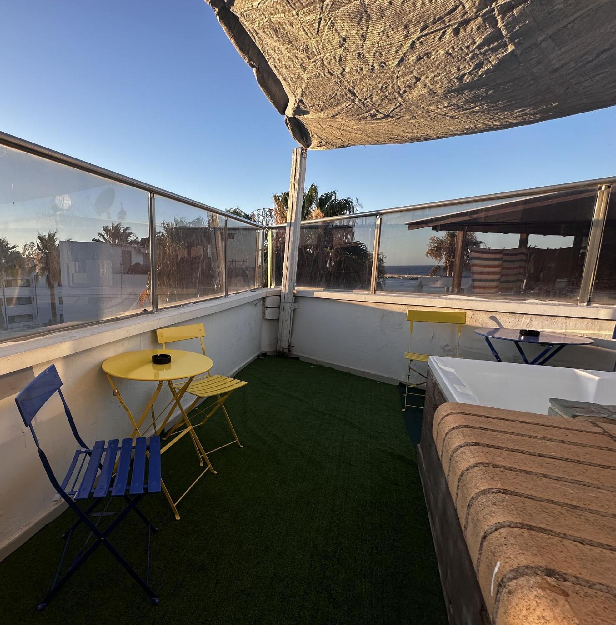 Hostel Parea Hersonissos 외부 사진